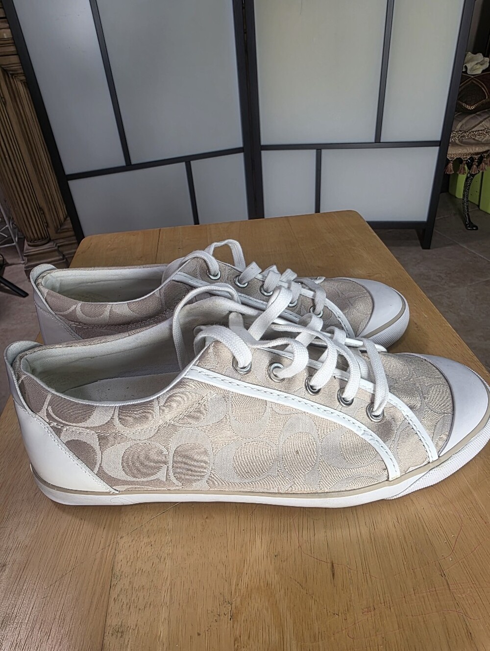 CLASSIC WOMEN COACH TENNIS SHOES SNEAKERS SIZE 11 - Picture 4 of 5